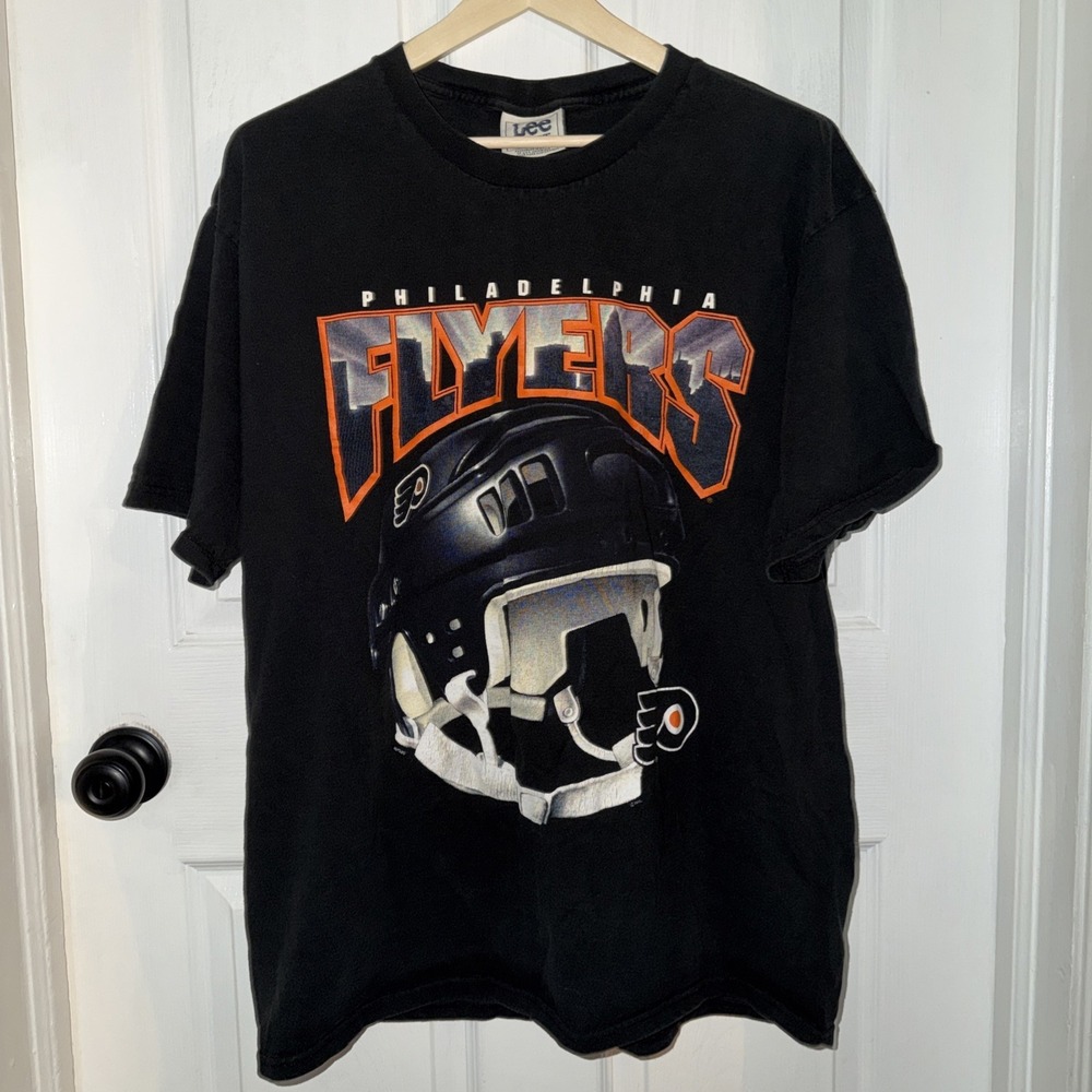 Vintage Philadelphia Flyers Shirt Mens XL Black NHL Hockey Helmet Graphic Tee